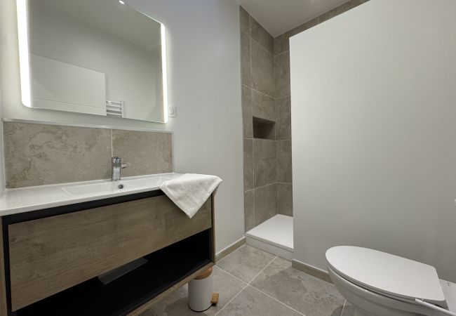 Appartement à Le Mans -  Le Grand Victor - 7 pers - Hyper Centre - Rêve au Mans Appartement à Le Mans -  Le Grand Victor - 7 pers - Hyper Centre - Rêve au Mans