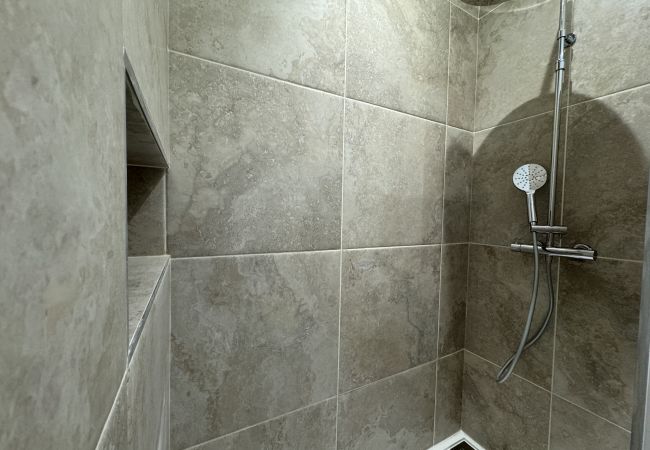 Appartement à Le Mans -  Le Grand Victor - 7 pers - Hyper Centre - Rêve au Mans Appartement à Le Mans -  Le Grand Victor - 7 pers - Hyper Centre - Rêve au Mans