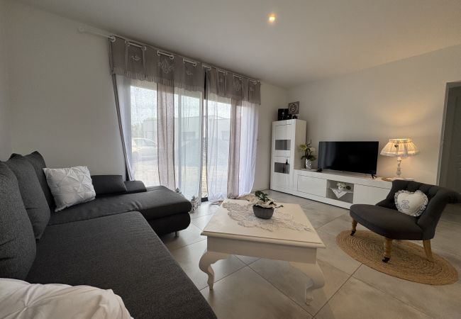 Maison à Ruaudin -  Le Refuge - confort - 5 pers - Rêve au Mans Maison à Ruaudin -  Le Refuge - confort - 5 pers - Rêve au Mans