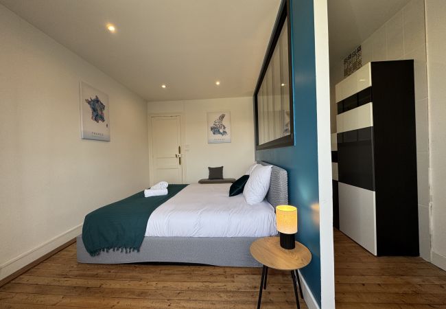 Maison à Le Mans - Le Maki - 10 pers  - Rêve au Mans Maison à Le Mans - Le Maki - 10 pers  - Rêve au Mans