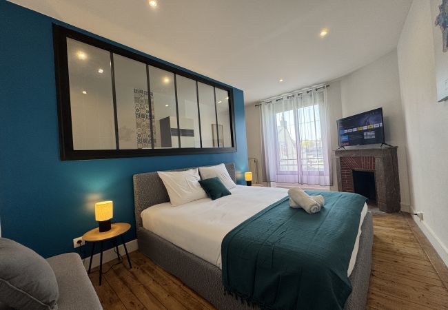 Maison à Le Mans - Le Maki - 10 pers  - Rêve au Mans Maison à Le Mans - Le Maki - 10 pers  - Rêve au Mans