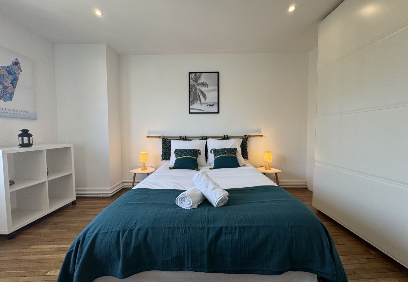 Maison à Le Mans - Le Maki - 10 pers - Piscine - Rêve au Mans