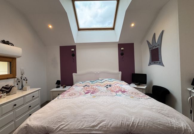 Maison à Roézé-sur-Sarthe - La Parenthèse Verte - 8pers - Piscine - Rêve au Mans Maison à Roézé-sur-Sarthe - La Parenthèse Verte - 8pers - Piscine - Rêve au Mans