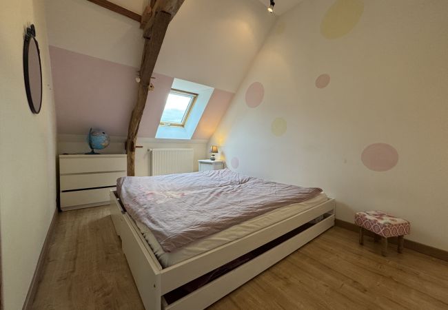 Maison à Roézé-sur-Sarthe - La Parenthèse Verte - 8pers - Piscine - Rêve au Mans Maison à Roézé-sur-Sarthe - La Parenthèse Verte - 8pers - Piscine - Rêve au Mans