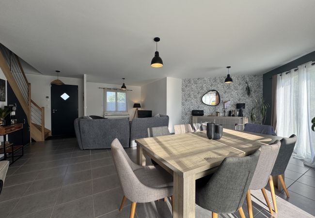 Maison à Voivres-lès-le-Mans - Chez Choco - 7pers - Circuit Bugatti - Rêve au Mans Maison à Voivres-lès-le-Mans - Chez Choco - 7pers - Circuit Bugatti - Rêve au Mans