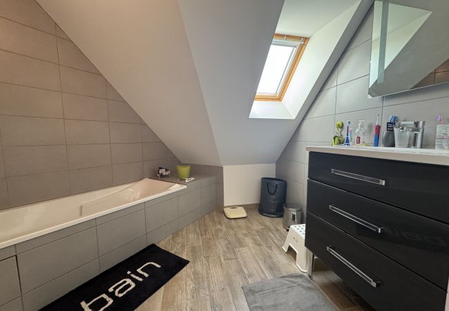 Maison à Voivres-lès-le-Mans - Chez Choco - 7pers - Circuit Bugatti - Rêve au Mans Maison à Voivres-lès-le-Mans - Chez Choco - 7pers - Circuit Bugatti - Rêve au Mans