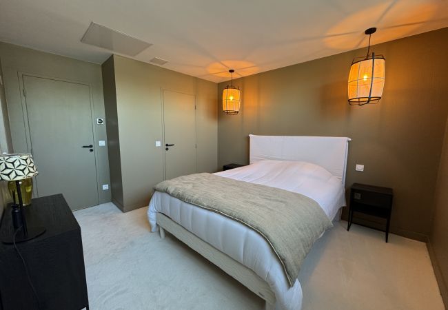 Maison à Le Mans - Villa terracotta - 11pers - 24h du Mans - Rêve au Mans Maison à Le Mans - Villa terracotta - 11pers - 24h du Mans - Rêve au Mans