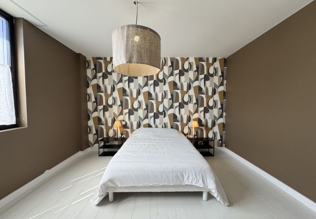 Maison à Le Mans - Villa terracotta - 11pers - 24h du Mans - Rêve au Mans Maison à Le Mans - Villa terracotta - 11pers - 24h du Mans - Rêve au Mans