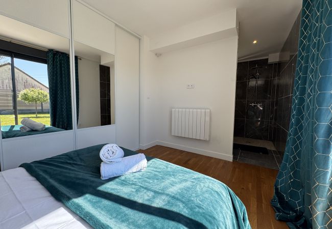 Maison à Changé - La Suite - 5pers - Piscine - Rêve au Mans Maison à Changé - La Suite - 5pers - Piscine - Rêve au Mans