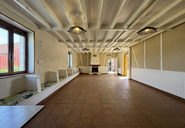 Gîte Rural à Teloché - L’Endurance 24h - 15pers - Circuit Bugatti - Rêve au Mans Gîte Rural à Teloché - L’Endurance 24h - 15pers - Circuit Bugatti - Rêve au Mans