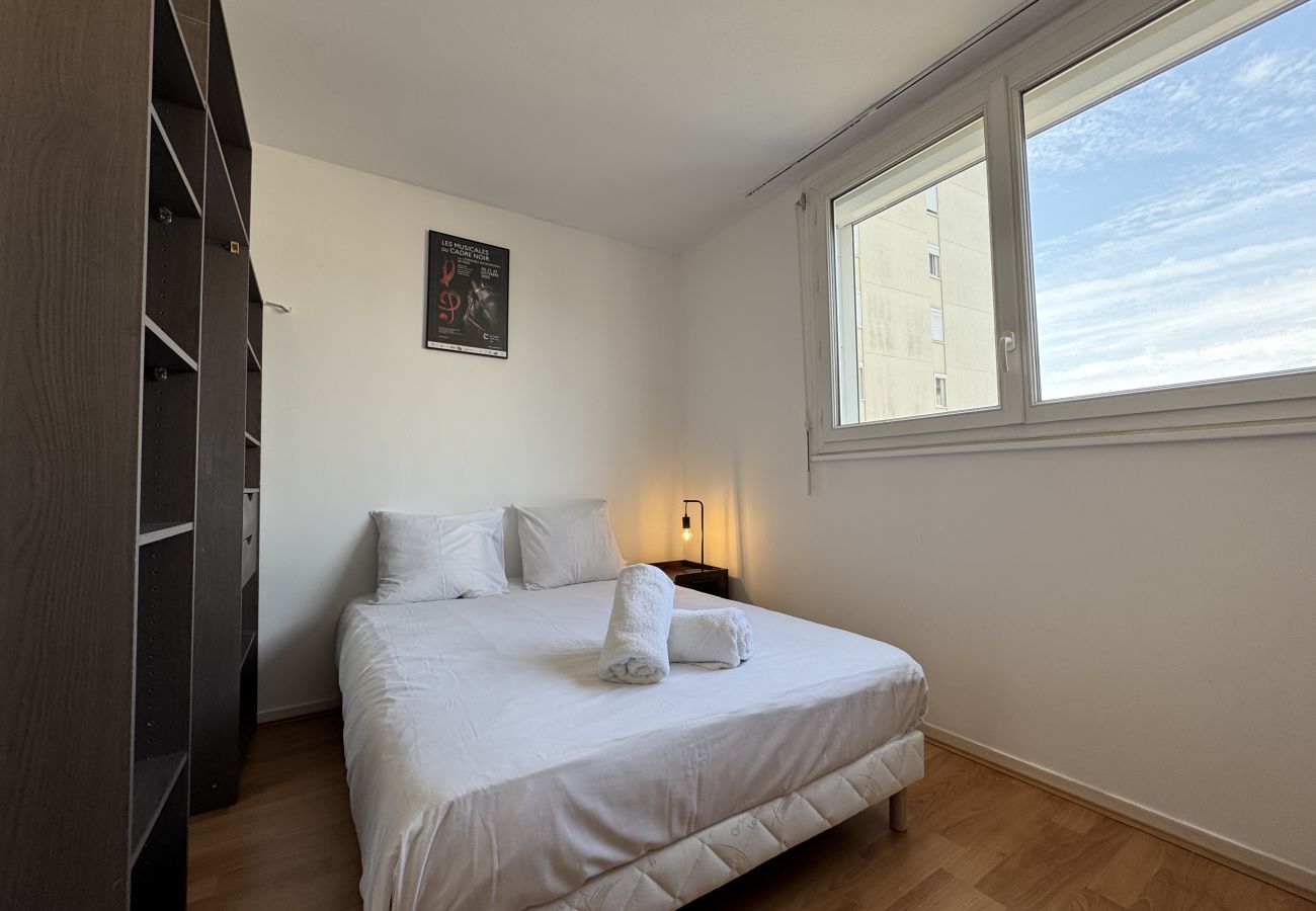 Appartement à Le Mans - Le Bollée - 6pers - balcon - Rêve au Mans