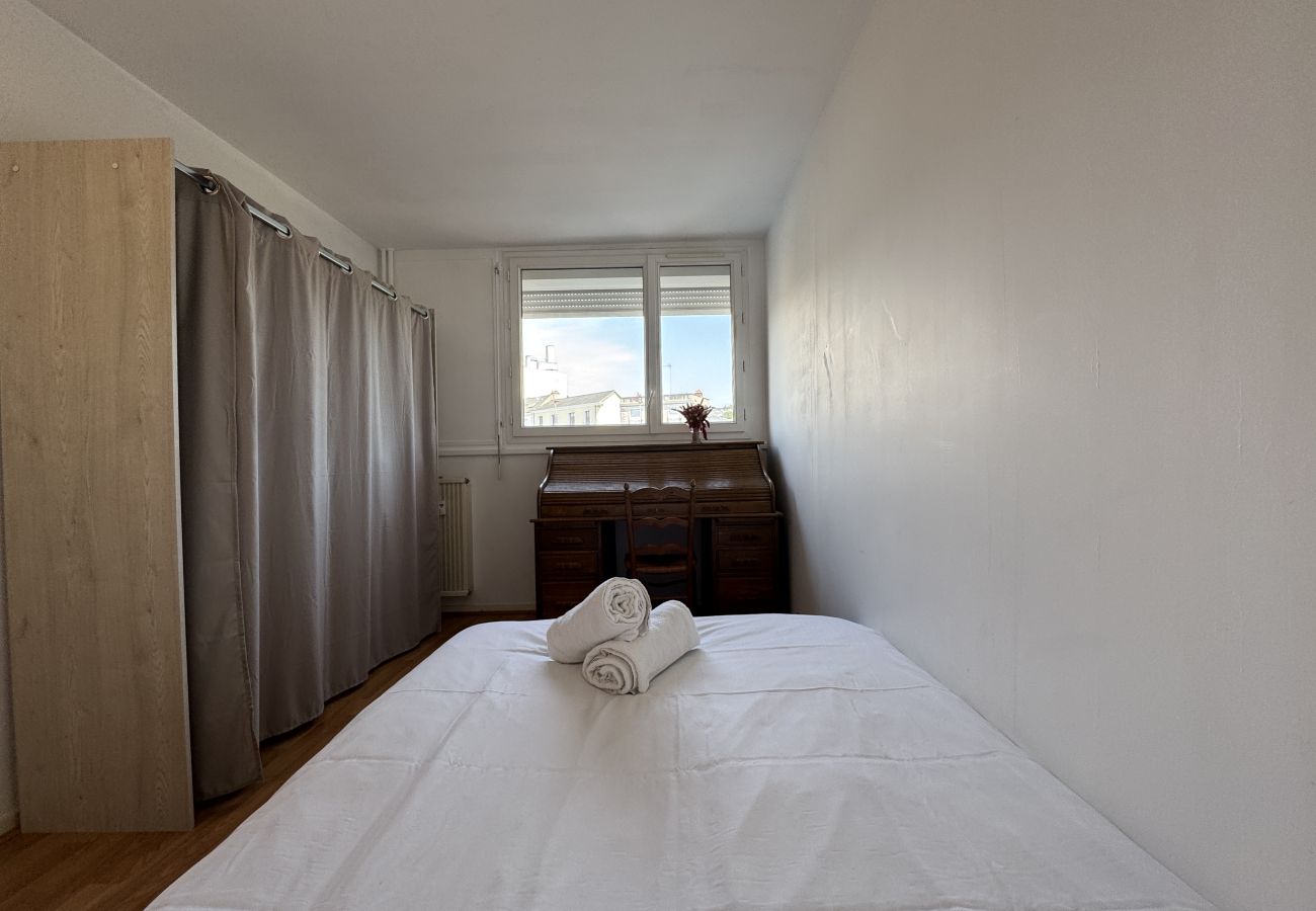 Appartement à Le Mans - Le Bollée - 6pers - balcon - Rêve au Mans
