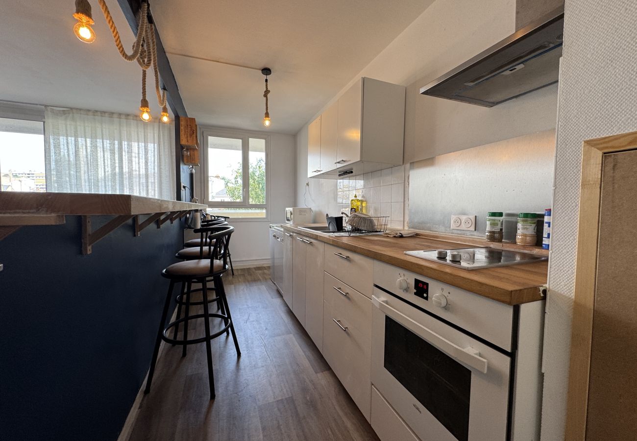 Appartement à Le Mans - Le Bollée - 6pers - balcon - Rêve au Mans