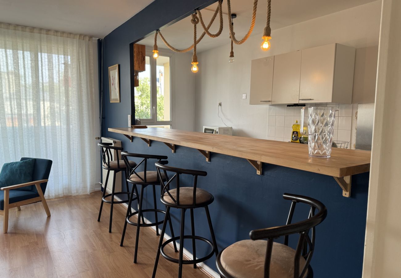 Appartement à Le Mans - Le Bollée - 6pers - balcon - Rêve au Mans