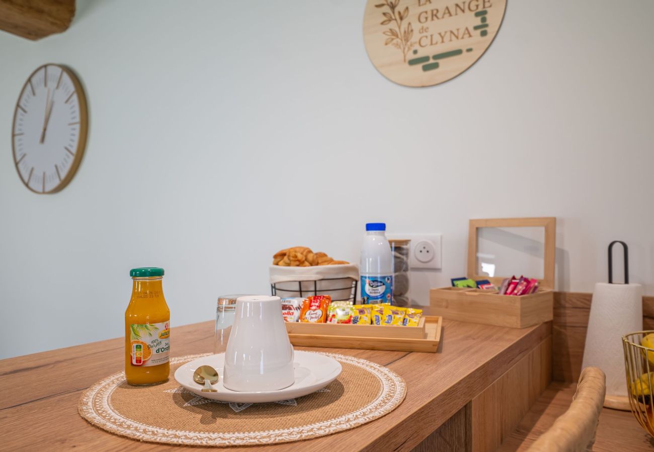 Maison à Parigné-l´Evêque - La Grange de Clyna - Piscine & Jaccuzi Privé - Rêve au Mans