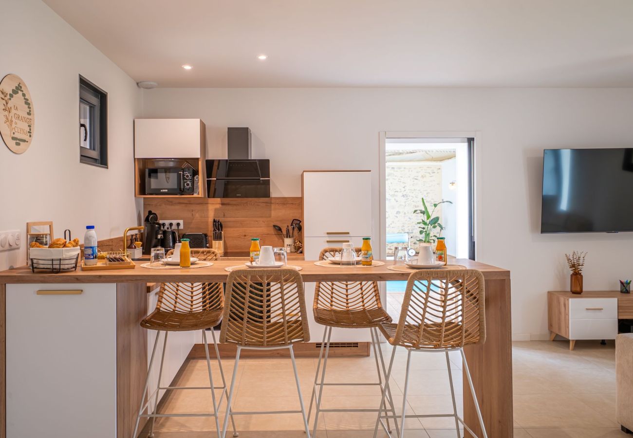 Maison à Parigné-l´Evêque - La Grange de Clyna - Piscine & Jaccuzi Privé - Rêve au Mans