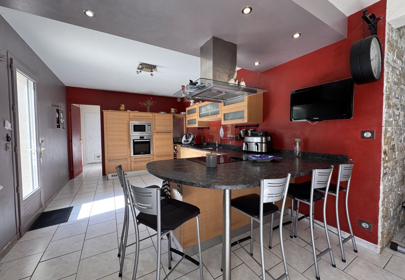 Maison à Moncé-en-Belin - Les Charmes - 8pers - Piscine - Rêve au Mans
