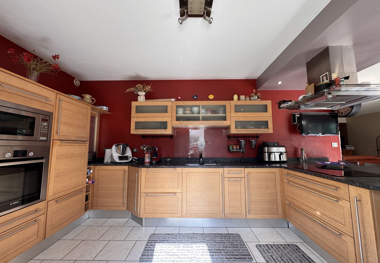Maison à Moncé-en-Belin - Les Charmes - 8pers - Piscine - Rêve au Mans